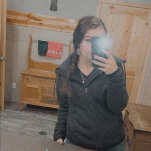 Meet your Posher, Jade